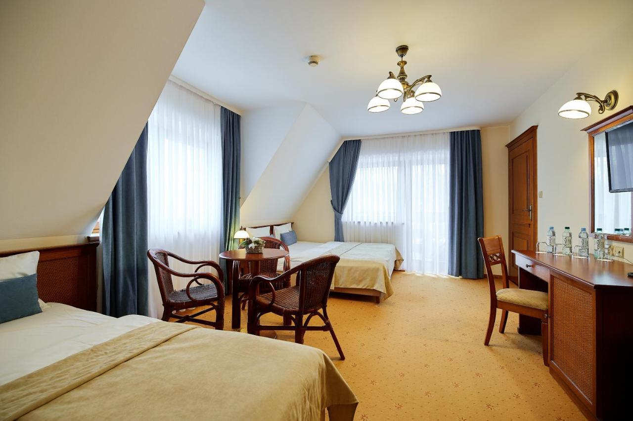 Hotel Burkaty بيالكا تاترزانسكا المظهر الخارجي الصورة