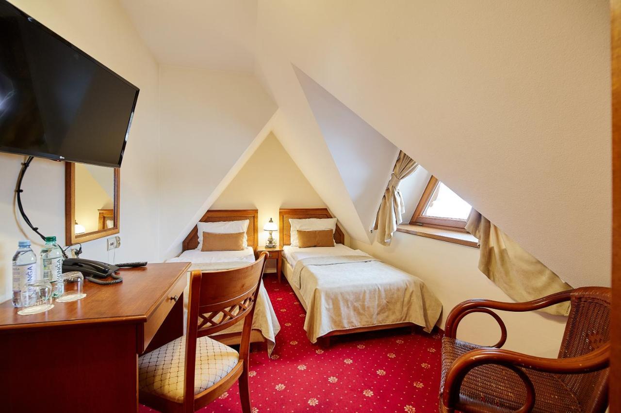 Hotel Burkaty بيالكا تاترزانسكا المظهر الخارجي الصورة