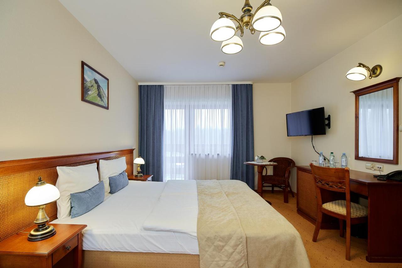 Hotel Burkaty بيالكا تاترزانسكا المظهر الخارجي الصورة