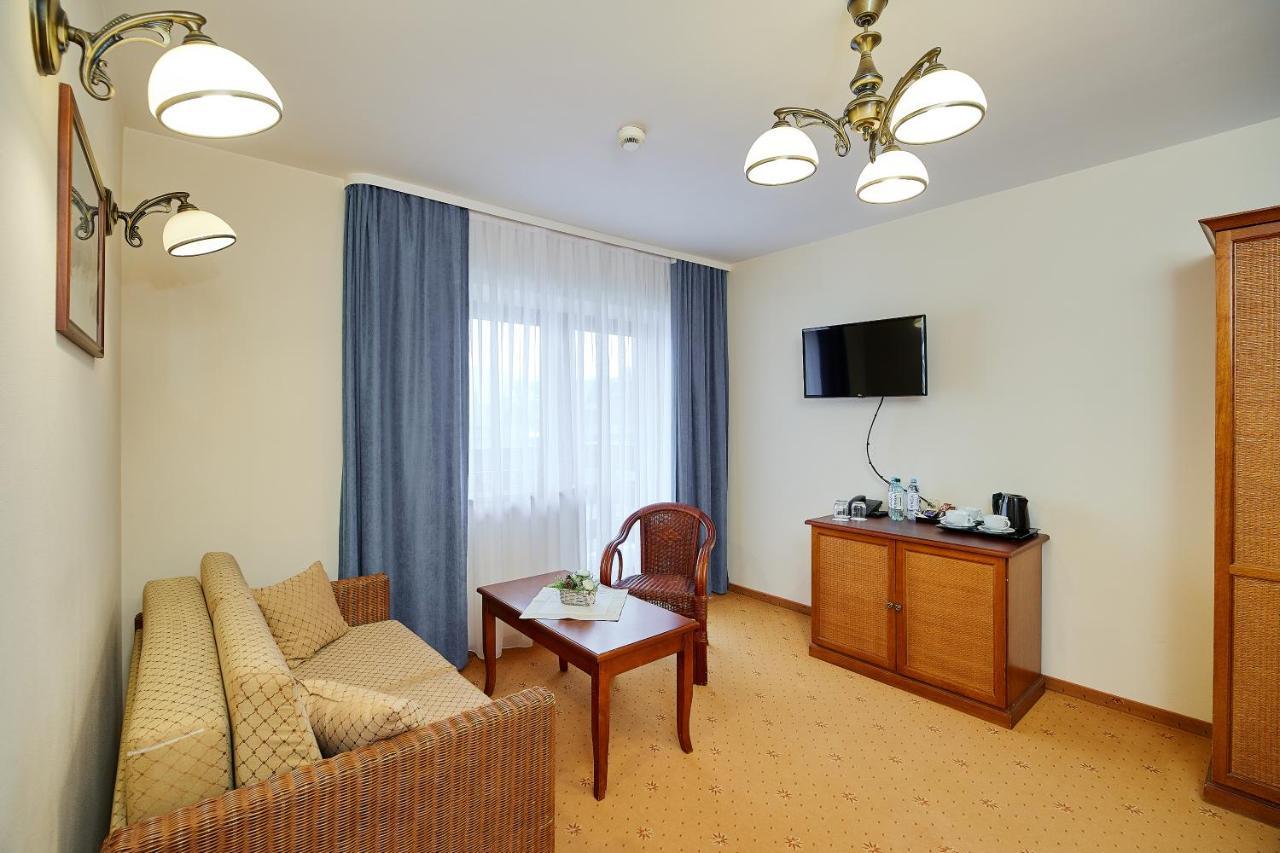Hotel Burkaty بيالكا تاترزانسكا المظهر الخارجي الصورة