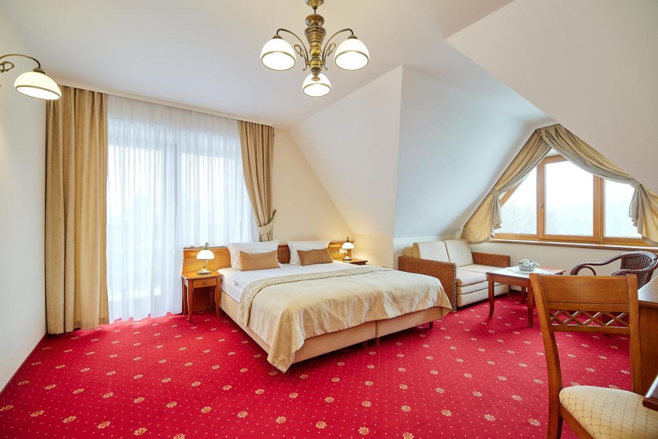 Hotel Burkaty بيالكا تاترزانسكا المظهر الخارجي الصورة
