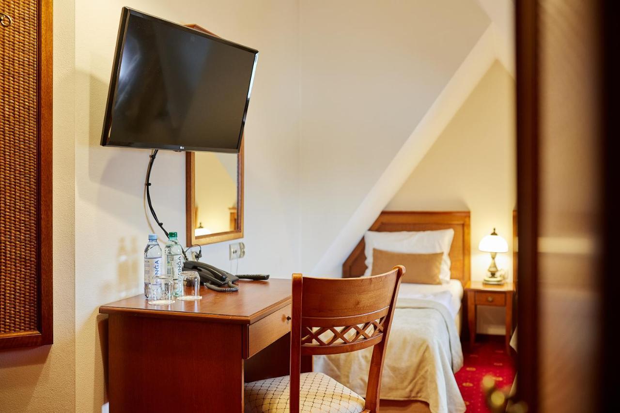 Hotel Burkaty بيالكا تاترزانسكا المظهر الخارجي الصورة
