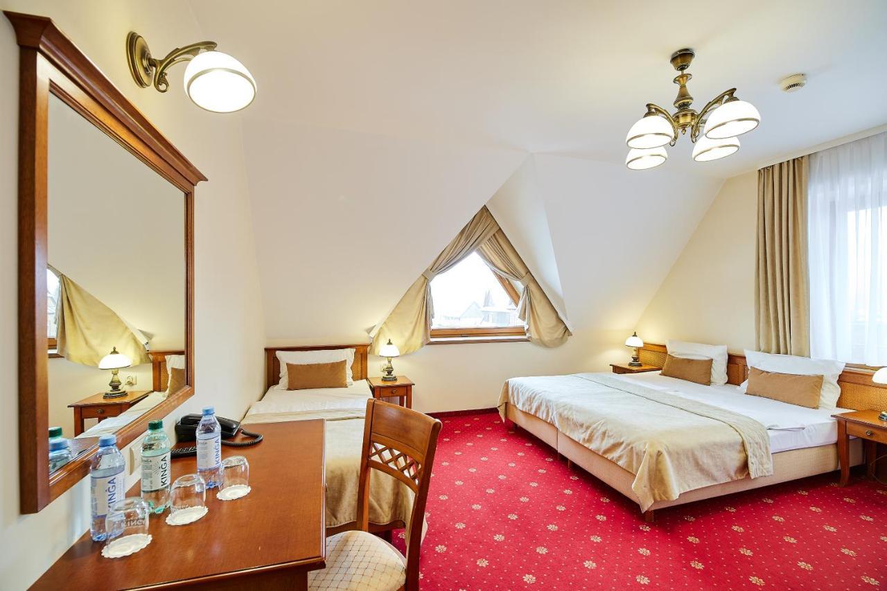Hotel Burkaty بيالكا تاترزانسكا المظهر الخارجي الصورة