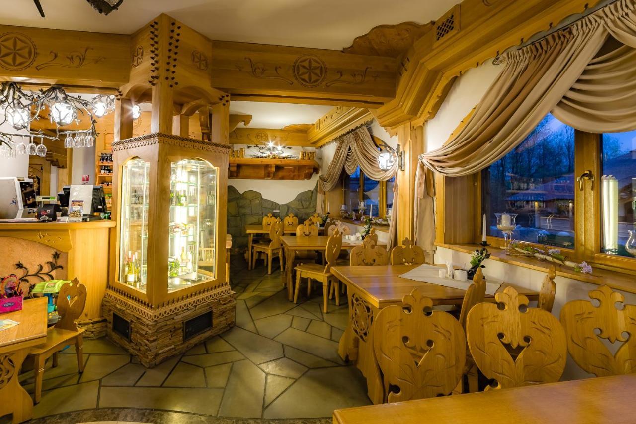Hotel Burkaty بيالكا تاترزانسكا المظهر الخارجي الصورة